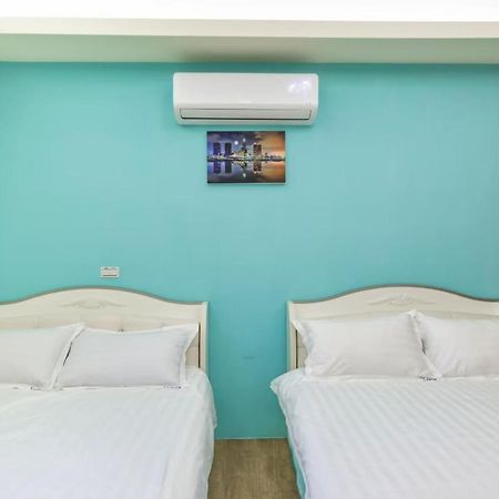 客拉客民宿 Clock B&B Huhszi Kültér fotó