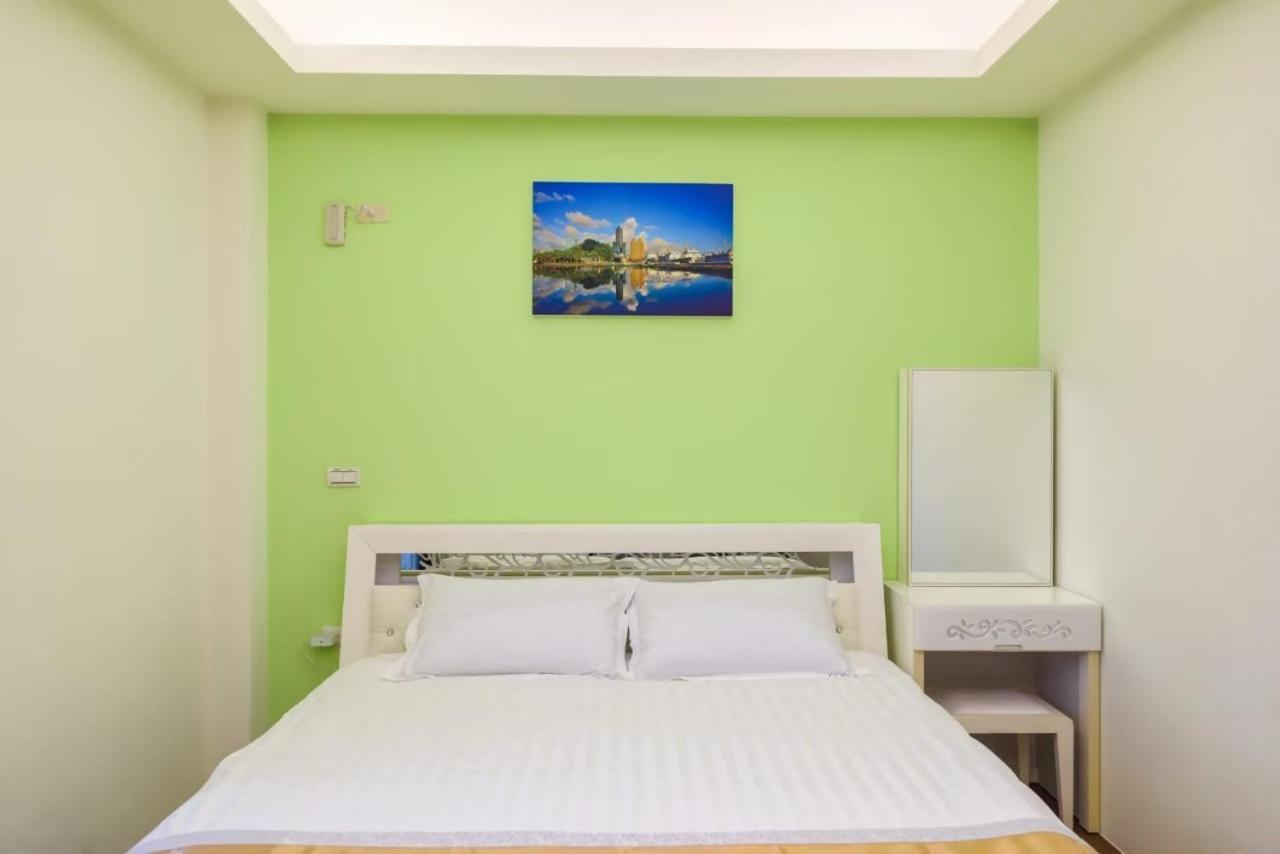 客拉客民宿 Clock B&B Huhszi Kültér fotó