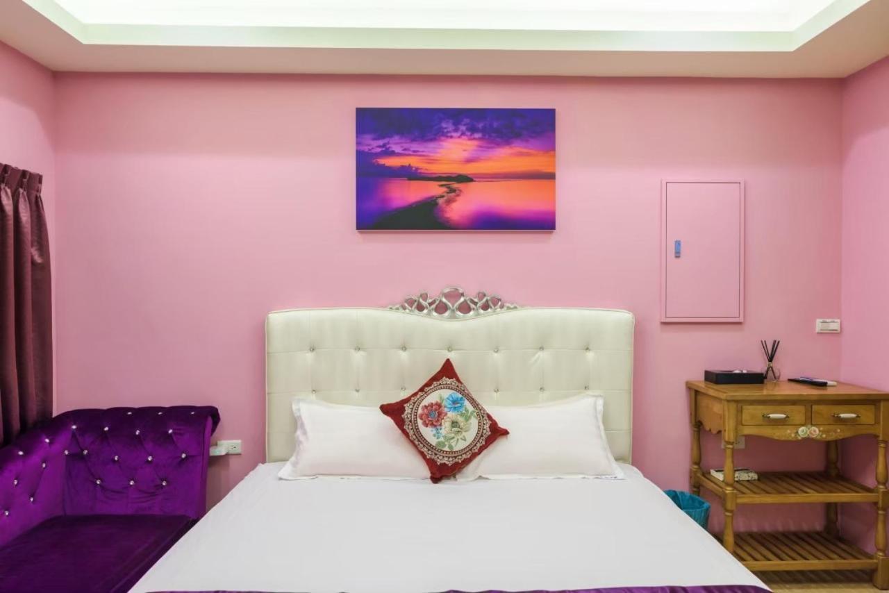 客拉客民宿 Clock B&B Huhszi Kültér fotó