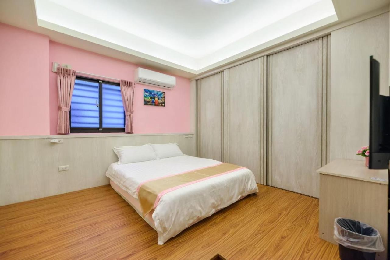 客拉客民宿 Clock B&B Huhszi Kültér fotó