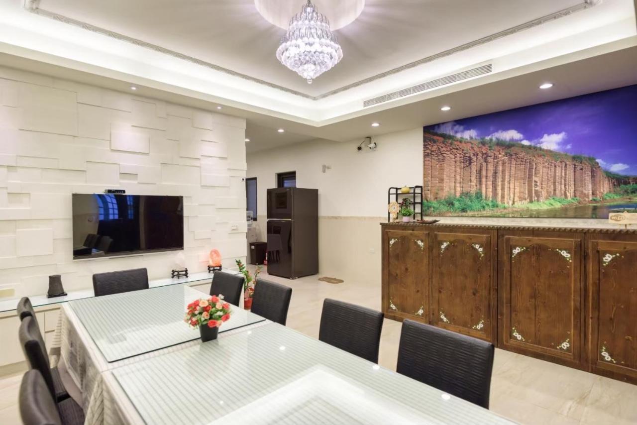 客拉客民宿 Clock B&B Huhszi Kültér fotó