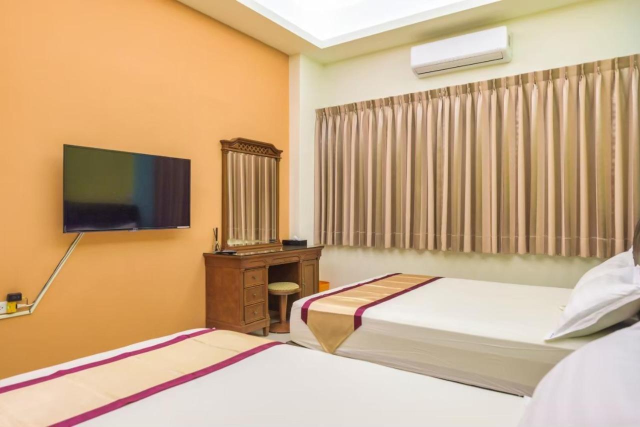 客拉客民宿 Clock B&B Huhszi Kültér fotó